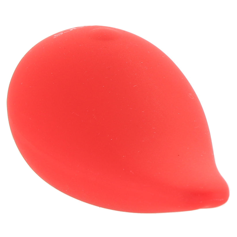 Made from bright red silicone, Flicker features an ultra-soft tongue-inspired shape, perfect for full-body stimulation. You can use it to corral the clitoris, nipples, tip of the penis, outer buttocks and beyond. Ideal for fun-seekers on the go!
