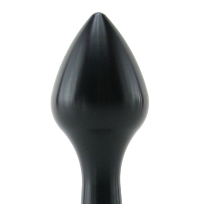 Sleek and classically shaped, the Luv Plug is slim and dramatically tapered at the tip