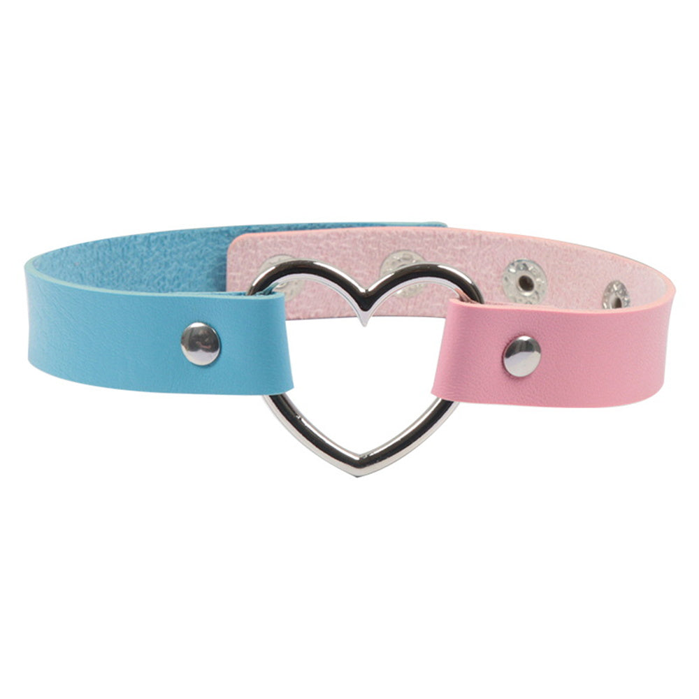 Bicolor PU leather choker collar with heart metal ring