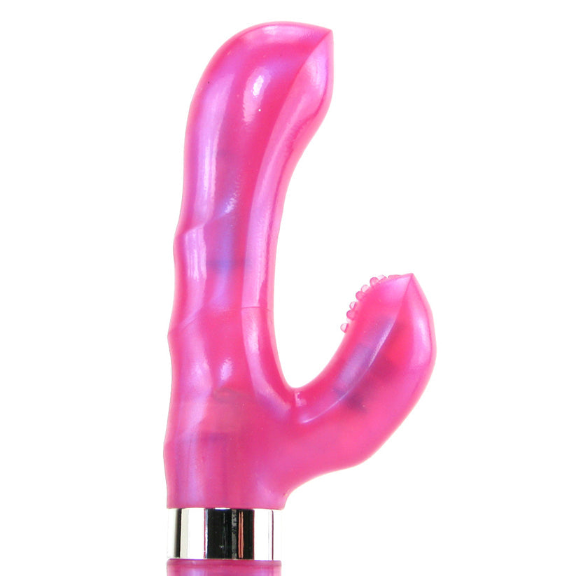 ntense power travels through the Kiss evenly thanks to two strategically placed motors that center stimulation where you want it most, both at the firm shafts curvy tip that rests against sensitive inner sweet spots, and in the thrillingly textured clitoral/outer stimulator