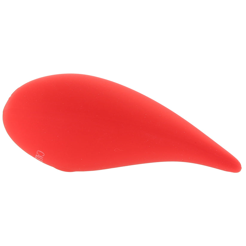 Made from bright red silicone, Flicker features an ultra-soft tongue-inspired shape, perfect for full-body stimulation. You can use it to corral the clitoris, nipples, tip of the penis, outer buttocks and beyond. Ideal for fun-seekers on the go! 