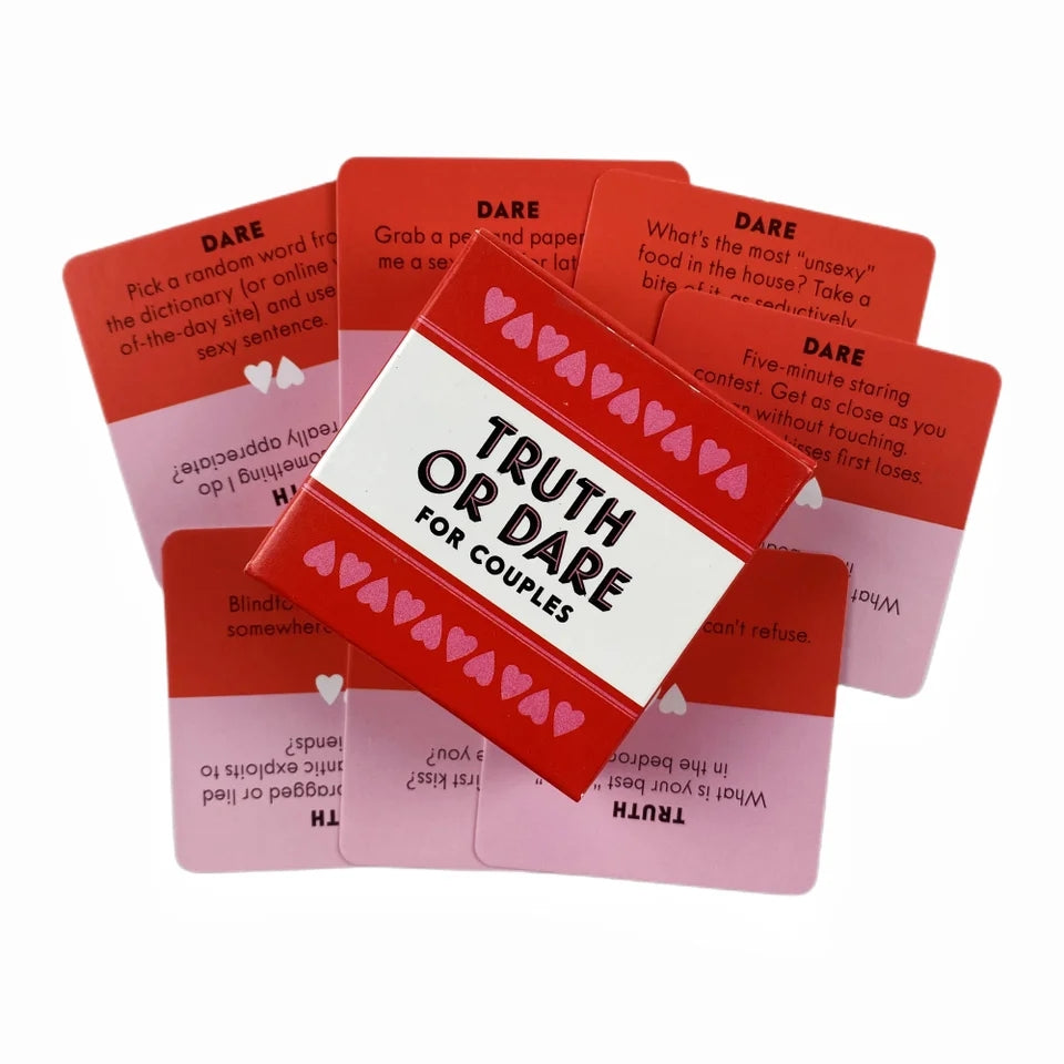 Truth or dare for couple: small card game - spice up your nights