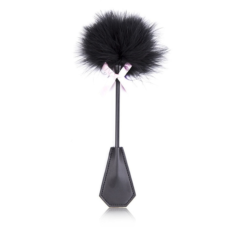 Feather Teaser Tickler Whip – Black